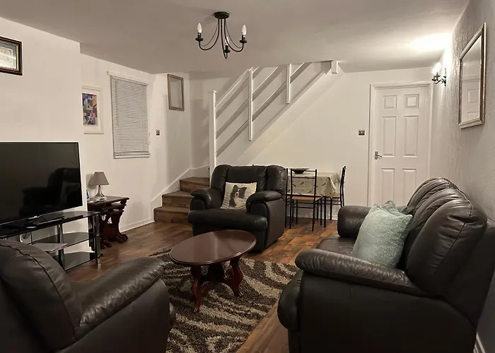 Spacious 2 Bedroom House
